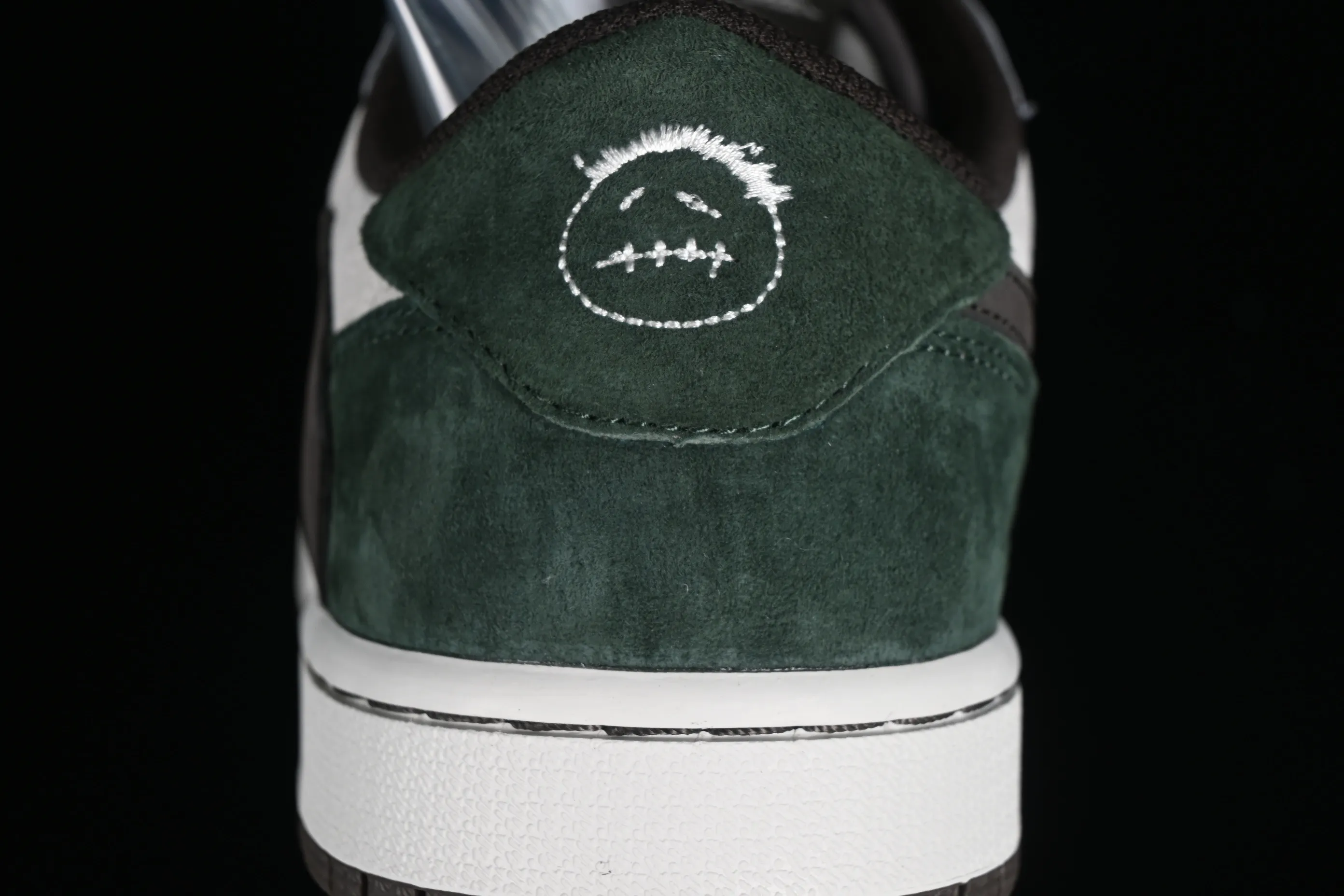 All Categories Air Jordan Jordan Series Basketball Shoes Air Jordan 1 Low Travis Scott x Air Jordan 1 Low OG AJ1 Joe 1 Reversed Overhook Joint Style Casual Sports Basketball Shoes DM7866-820